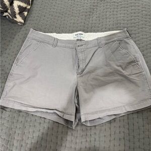 Old Navy Gray Women's chino Shorts